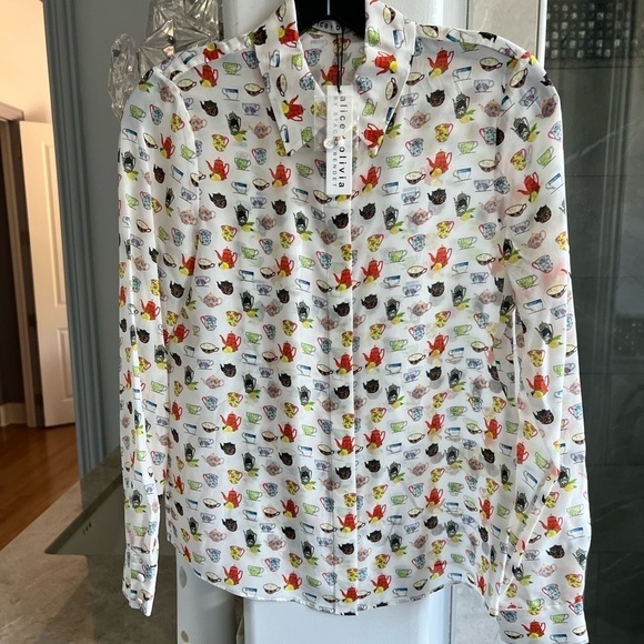 Alice + Olivia Tea Party WILLA PLACKET TOP - Picture 2 of 8